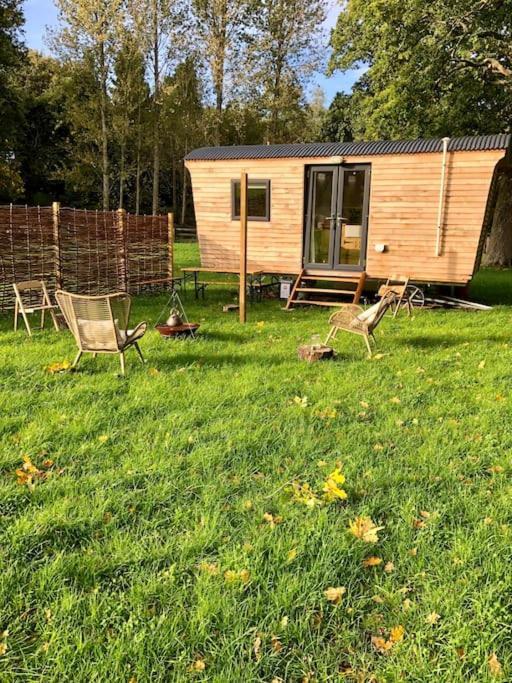 Aspen Leaves: The Perfect Farm Retreat Βίλα Graffham Εξωτερικό φωτογραφία